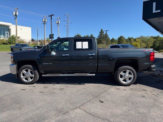Used 2019 Chevrolet Silverado 2500 W/T w/ Snow Plow Prep Package AWD/4WD image 2