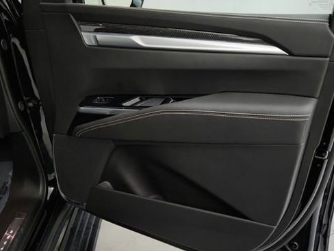 Certified 2025 Cadillac Escalade V image 24