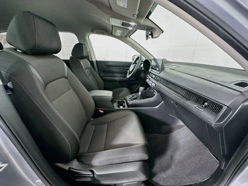 Used 2025 Honda CR-V LX image 28