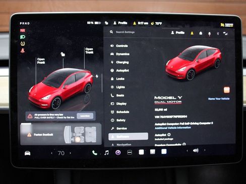 Used 2022 Tesla Model Y Performance image 26