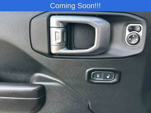 Used 2021 Jeep Wrangler Unlimited Rubicon image 11