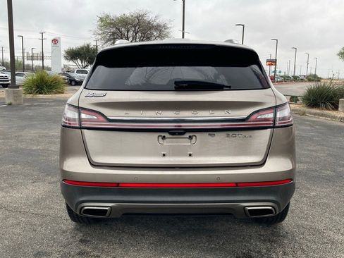 Used 2020 Lincoln Nautilus Reserve w/ Cargo Utility Package image 6