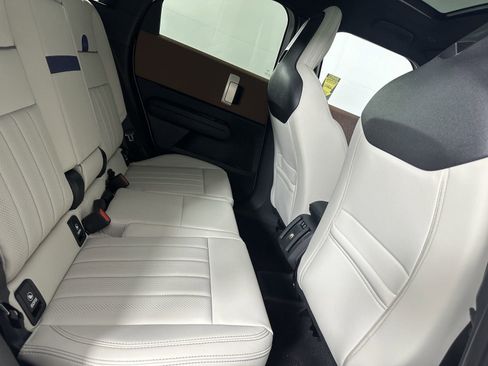 Certified 2025 MINI Cooper Countryman S image 27