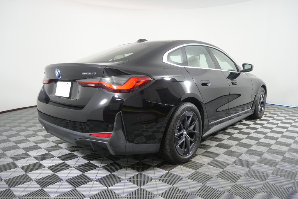 Certified 2025 BMW i4 eDrive40 w/ Premium Package RWD image 4