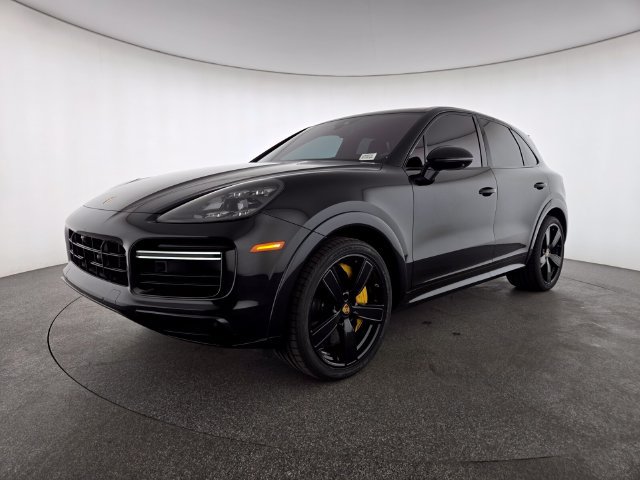 Used 2020 Porsche Cayenne Turbo AWD/4WD image 28