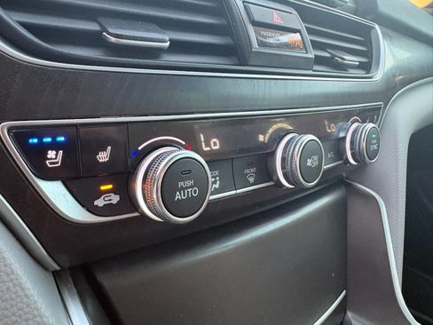 Certified 2020 Honda Accord Touring image 21