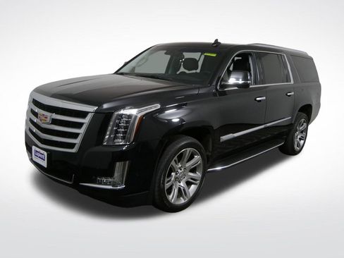 Used 2018 Cadillac Escalade ESV Luxury AWD/4WD image 10