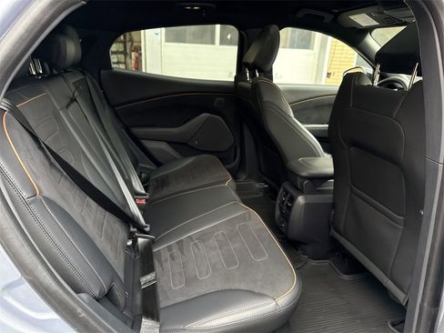 Used 2022 Ford Mustang Mach-E GT image 31