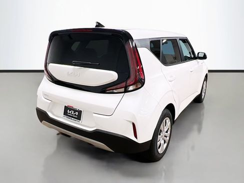 New 2025 Kia Soul LX image 7