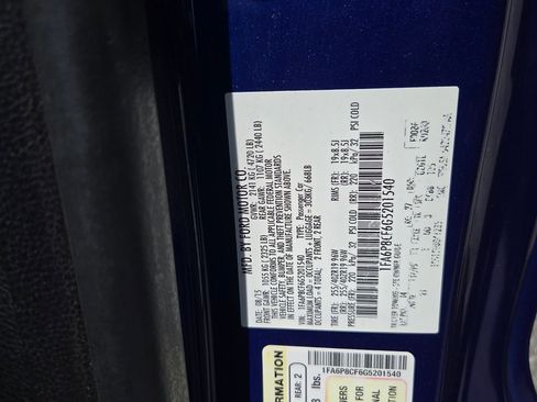 Used 2016 Ford Mustang GT w/ Black Accent Package RWD image 7