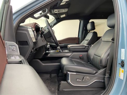 Used 2023 Ford F150 Lariat w/ Equipment Group 502A High image 13