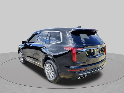 Used 2024 Cadillac XT6 Premium Luxury w/ LPO, Floor Liner Package AWD/4WD image 7