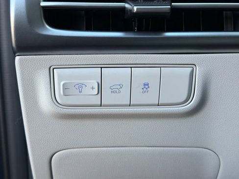 New 2026 Hyundai Tucson SEL image 18