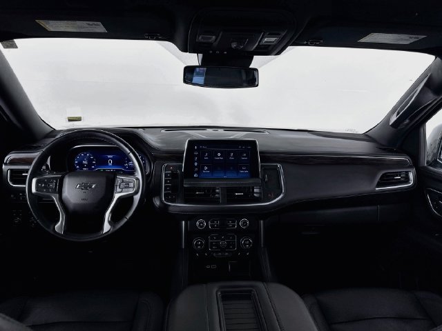 Used 2023 Chevrolet Tahoe Z71 AWD/4WD image 28