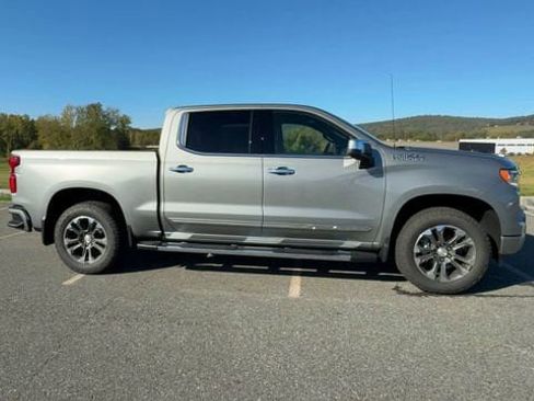 New 2026 Chevrolet Silverado 1500 High Country w/ Technology Package AWD/4WD image 9