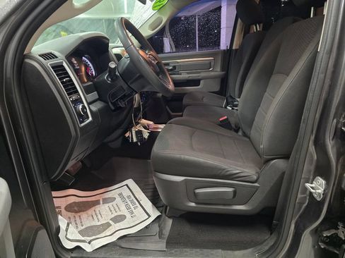 Used 2019 RAM 1500 Warlock AWD/4WD image 19