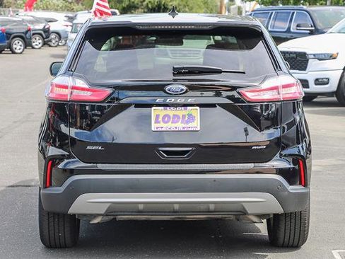 Used 2024 Ford Edge SEL image 3