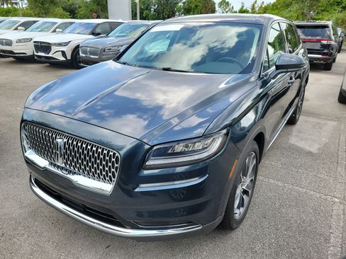 Certified 2022 Lincoln Nautilus Reserve FWD image 2