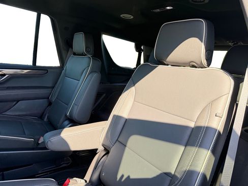 New 2026 GMC Yukon Elevation w/ LPO, Floor Liner Package image 16