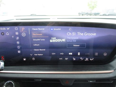 Used 2025 Buick Envision Sport Touring AWD/4WD image 20