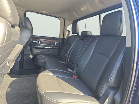 Used 2017 RAM 1500 Laramie w/ Convenience Group AWD/4WD image 15