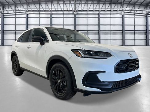New 2027 Honda HR-V Sport image 9
