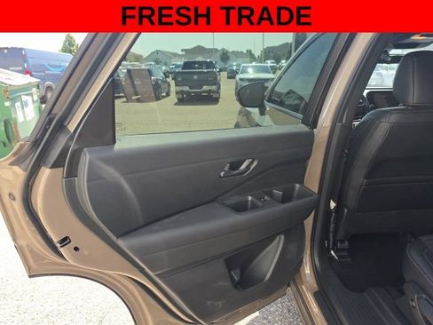 Used 2024 Nissan Pathfinder Rock Creek AWD/4WD image 10