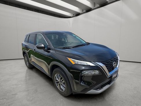 Used 2023 Nissan Rogue S AWD/4WD image 7