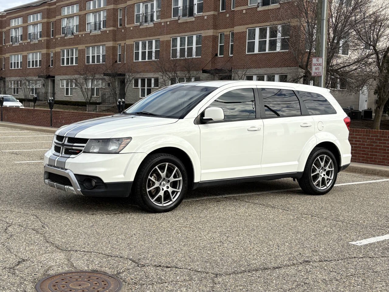 Used 2019 Dodge Journey GT AWD/4WD image 6