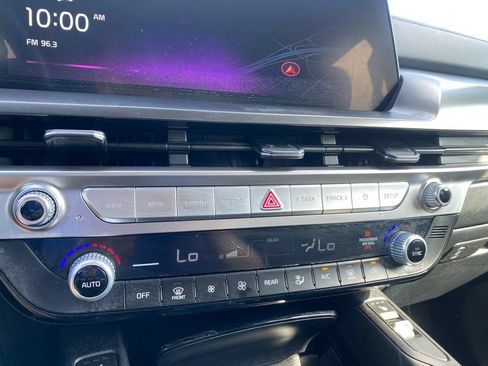 Used 2025 Kia Telluride S AWD/4WD image 22