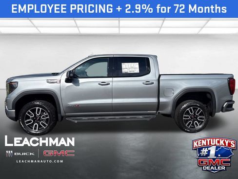 New 2026 GMC Sierra 1500 4x4 Crew Cab SLT w/ AT4 Premium Package image 7