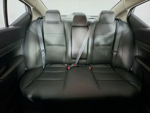Used 2023 Nissan Altima 2.5 SL FWD image 13