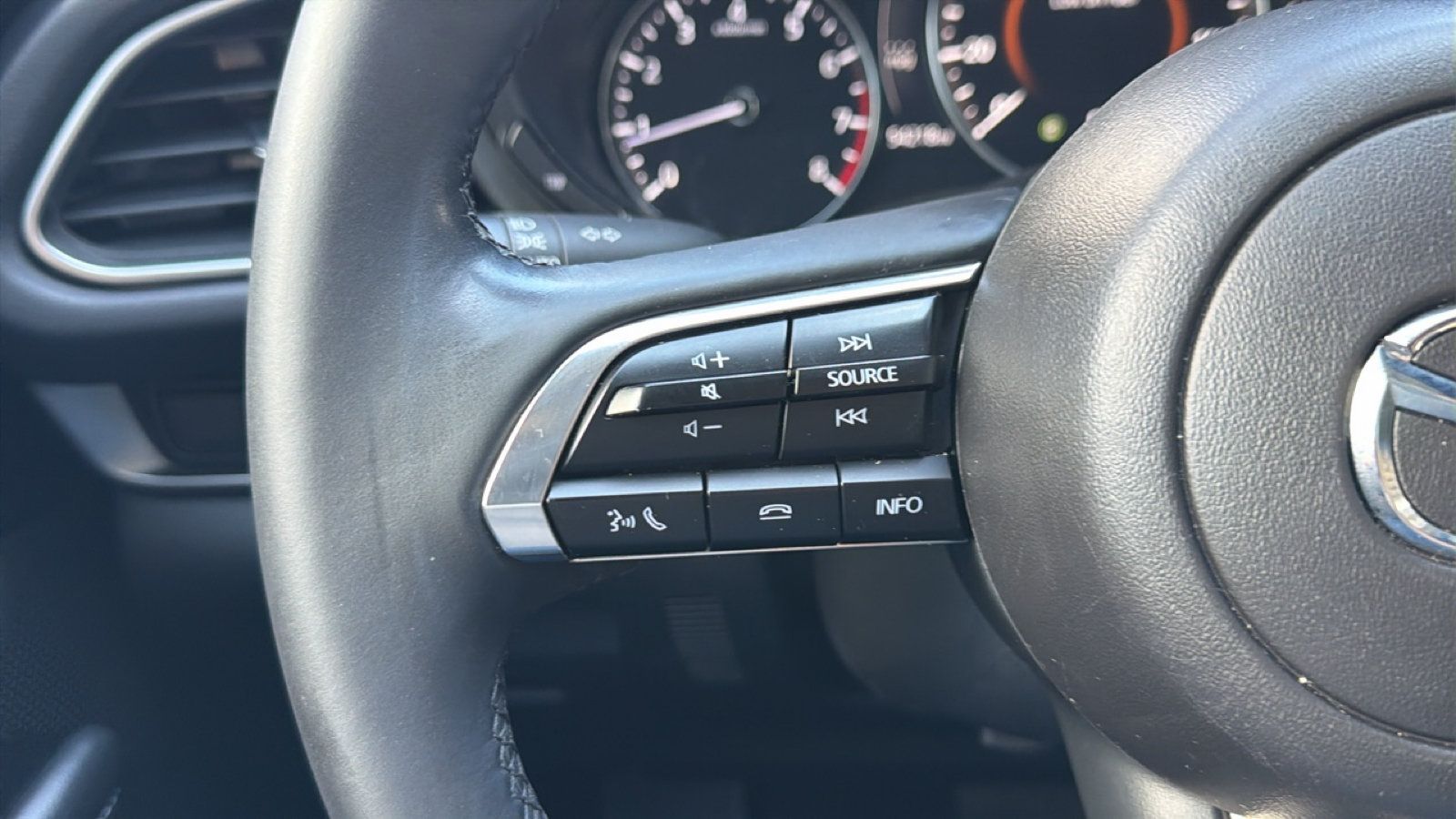 Certified 2024 MAZDA CX-30 AWD 2.5 S w/ Select Sport Pkg image 19