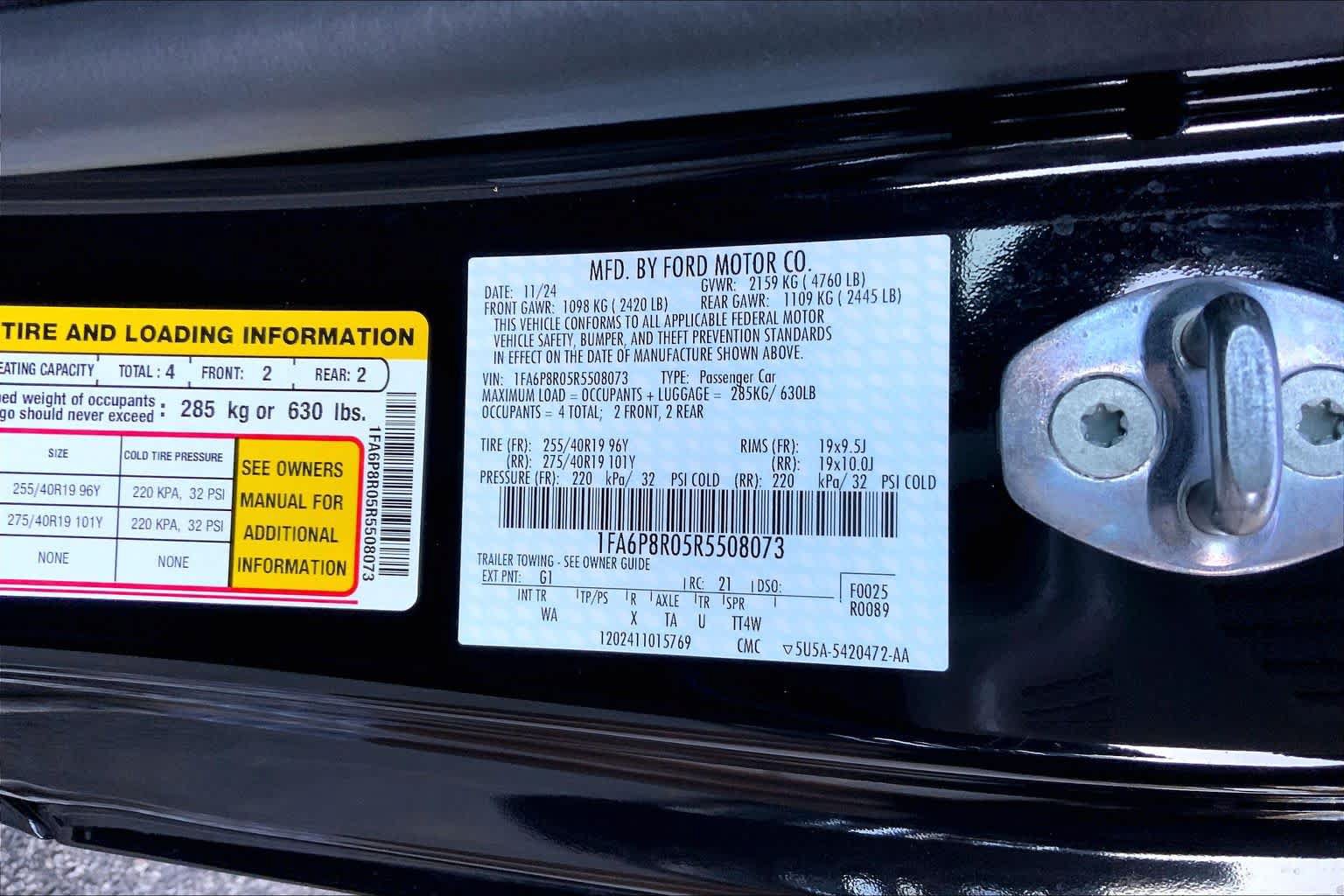 Used 2024 Ford Mustang Dark Horse RWD image 29