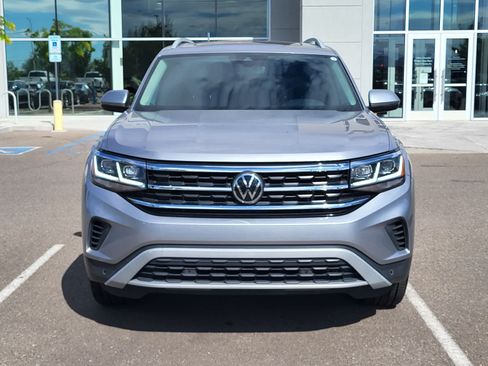 Used 2022 Volkswagen Atlas SEL AWD/4WD image 2