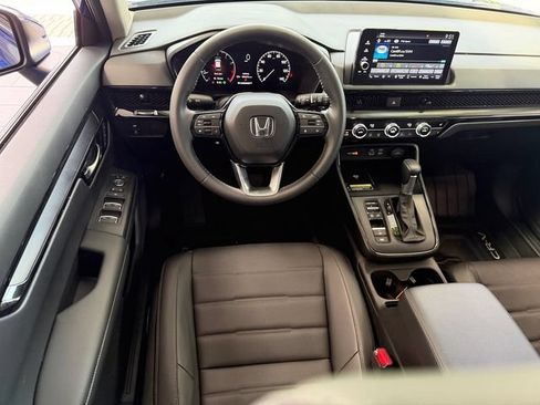 Used 2025 Honda CR-V EX-L image 8