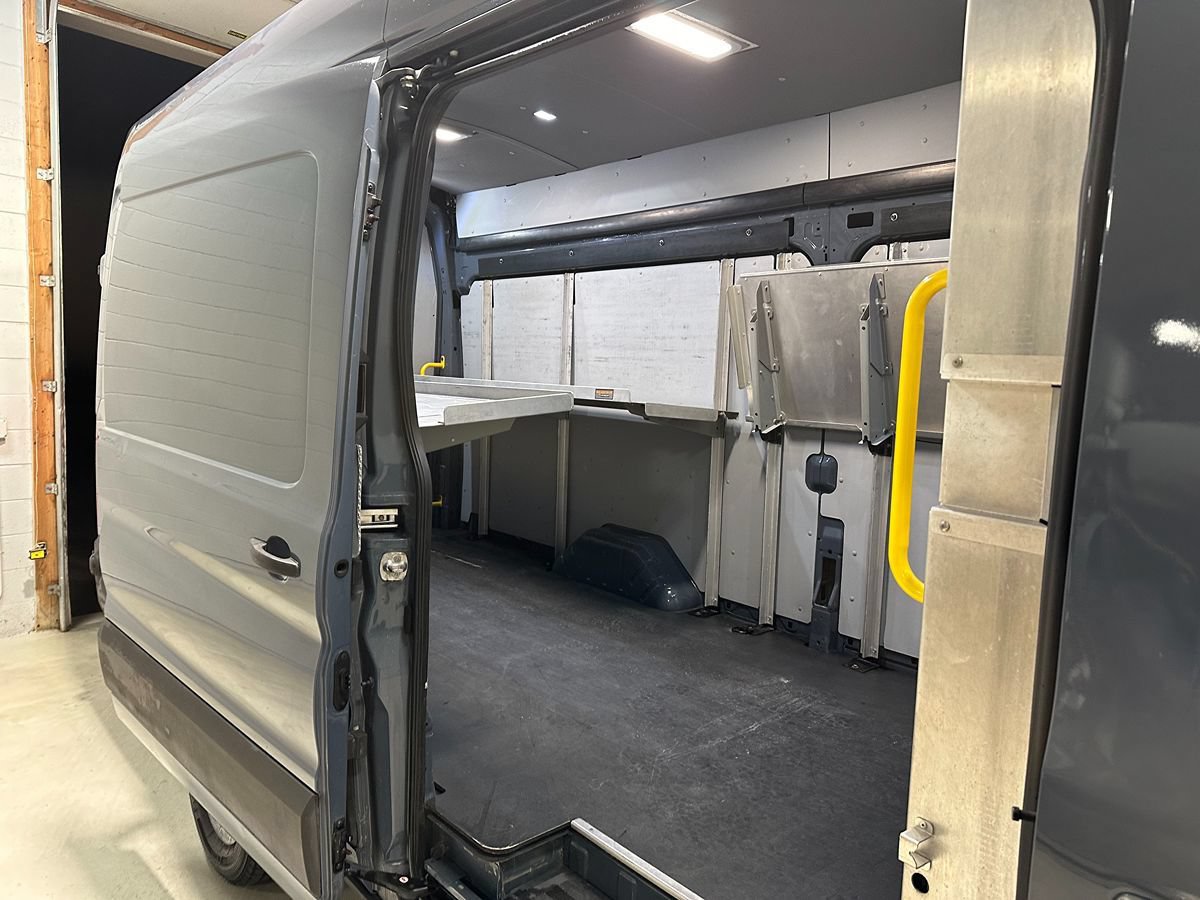 Used 2021 Ford Transit 250 148 High Roof Extended w/ Parcel Delivery Package RWD image 11