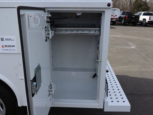 New 2026 Chevrolet Express 3500 w/ Power Convenience Package RWD image 31