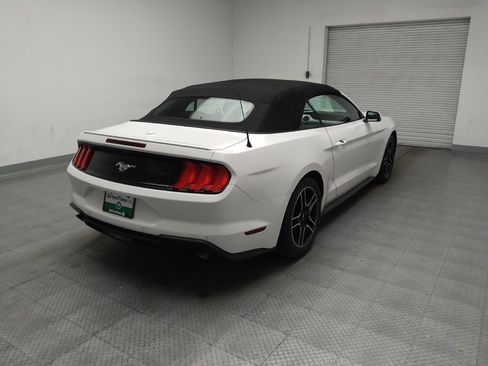 Used 2020 Ford Mustang Premium RWD image 9