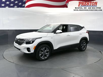 Used 2025 Kia Seltos LX