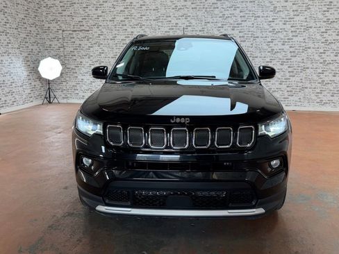 Used 2022 Jeep Compass Limited AWD/4WD image 2