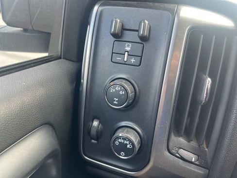 Used 2016 Chevrolet Silverado 2500 LT AWD/4WD image 8