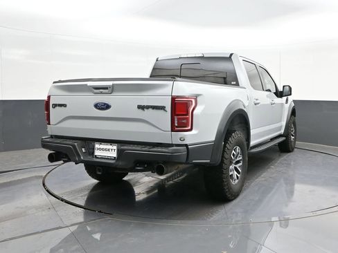 Used 2017 Ford F150 Raptor w/ Equipment Group 802A Luxury AWD/4WD image 11