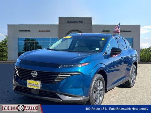 Used 2025 Nissan Murano SL AWD/4WD image 2