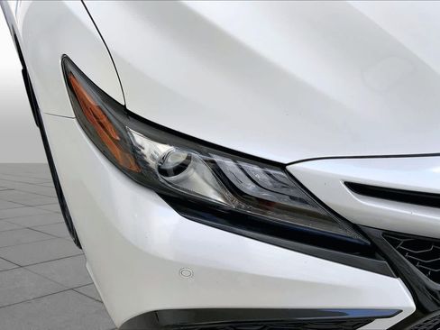 Used 2024 Toyota Camry XSE w/ Navigation Package FWD image 27