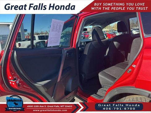 Used 2017 Toyota RAV4 LE w/ All Weather Liner Package image 20