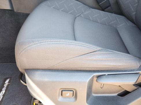 Used 2024 Toyota Tacoma SR image 27