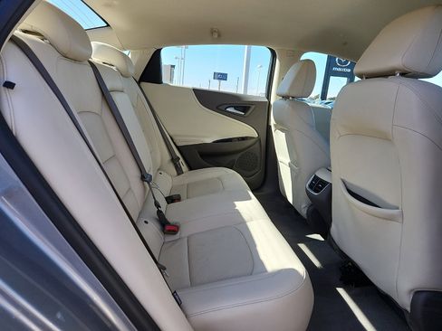 Used 2024 Chevrolet Malibu LT image 14