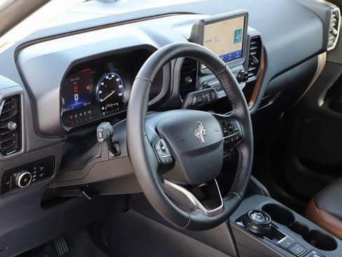 Used 2024 Ford Bronco Sport Badlands w/ Premium Package image 11