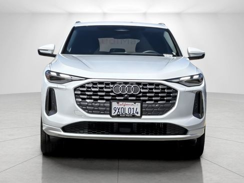Used 2025 Audi Q5 Premium w/ Convenience Package AWD/4WD image 8